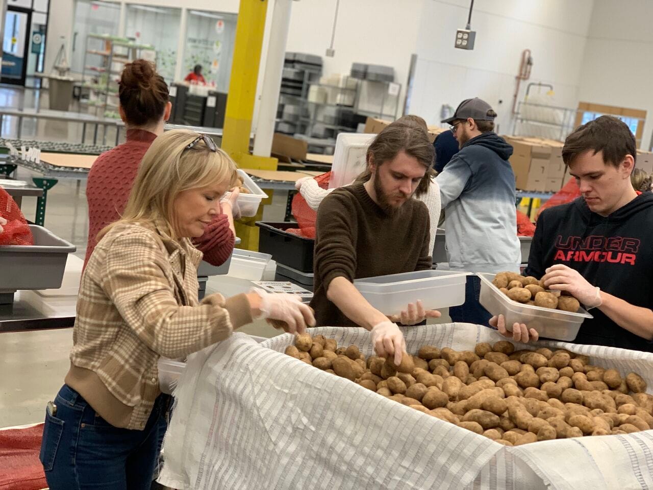 Digital Mass team volunteering